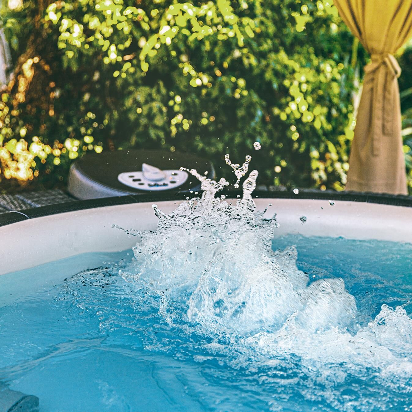 Softub Whirlpool SPORTSTER für 1-2 Pers. - Ø 150 cm - 530 l - berwick stone tweed pearl