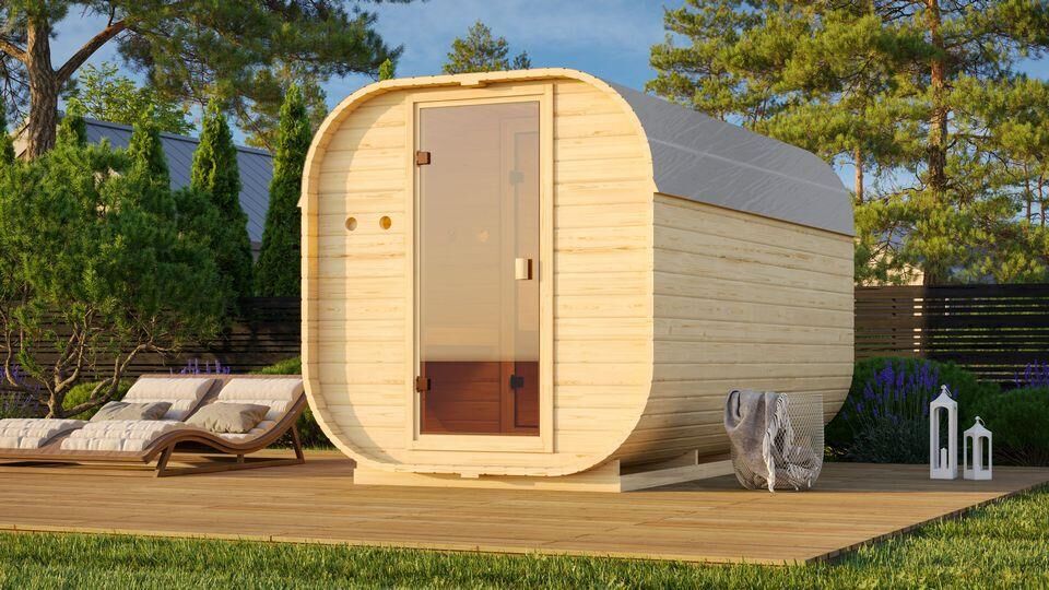 Aussenssauna Benton mit 9 kW Ofen FIN 9 und Huum Wifi Steuerung natur