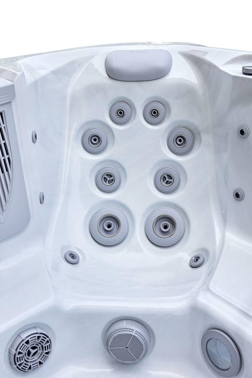 AquaSolus Whirlpool Calma für 6 Pers. - 1200 l - Sterling Silver Natural Grey AquaSolus Whirlpool Calma für 6 Pers. - 1200 l - Sterling Silver Natural Grey