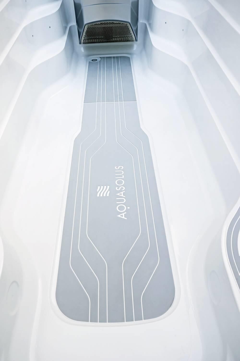 AquaSolus Swim Spa Flow Professional für 2 Pers. - 11600 l - Sterling Silver Natural Grey AquaSolus Swim Spa Flow Professional für 2 Pers. - 11600 l - Sterling Silver Natural Grey
